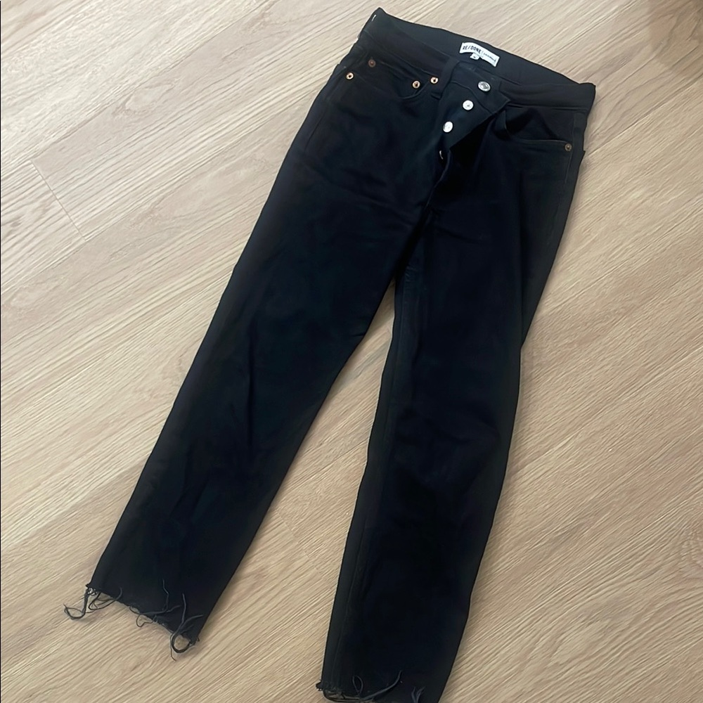Re/Done Black Cropped Ankle Jeans with Raw Hem